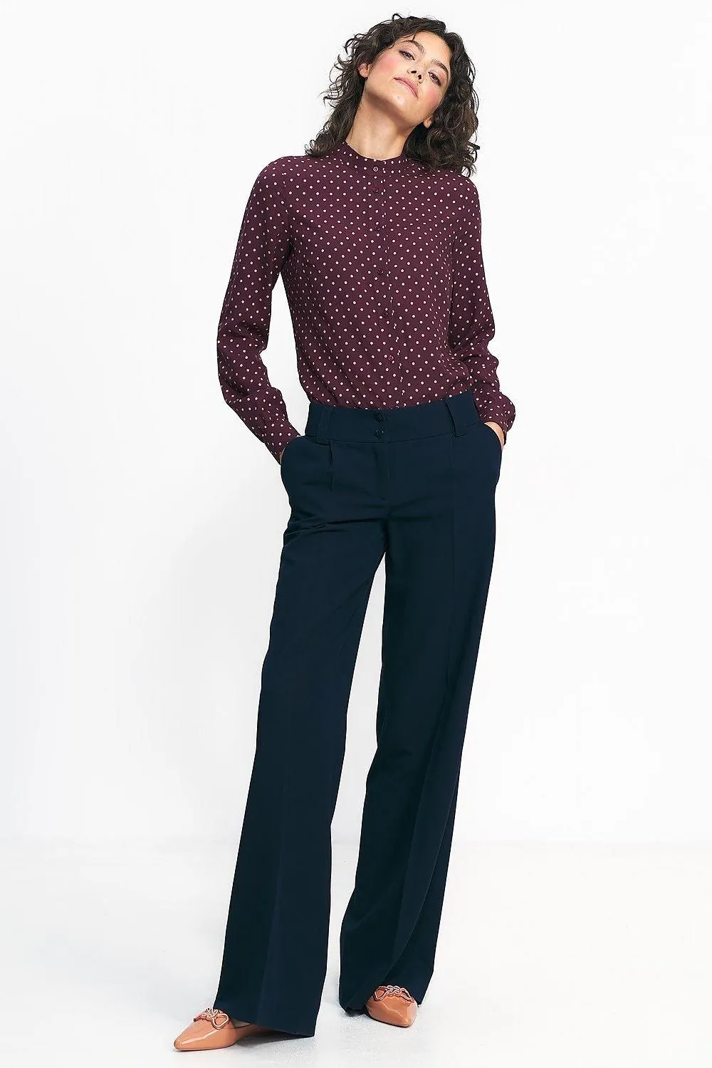 Chic Collared Long Sleeve Shirt with Pea Print for Effortless Autumn Style