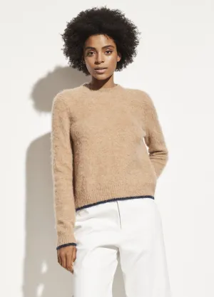 Contrast Tip Pullover in Camel/Navy