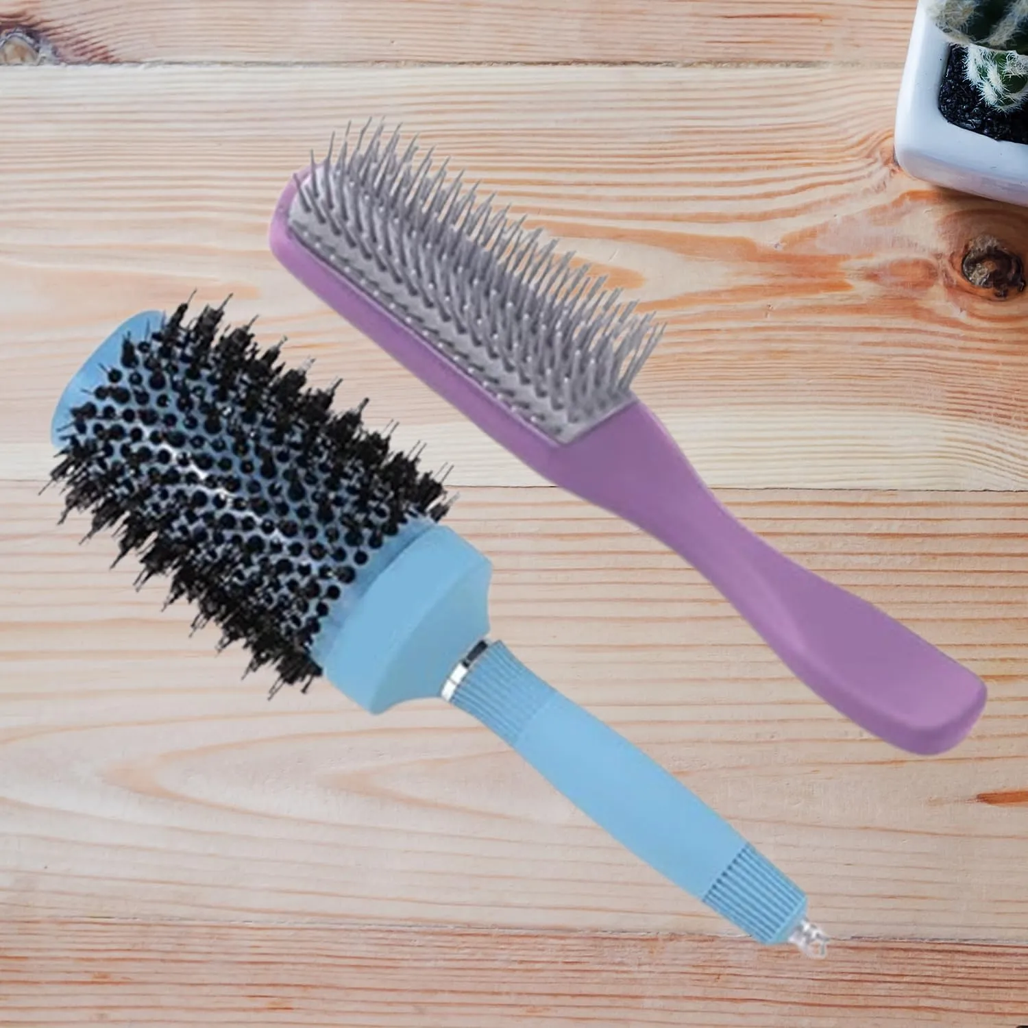 Kuber Industries Hair Brush | Bristles Brush | Hair Brush with Paddle | Sharp Hair Brush for Woman | Suitable For All Hair Types | TGX525..-C19P.. | Ice Blue & Purple