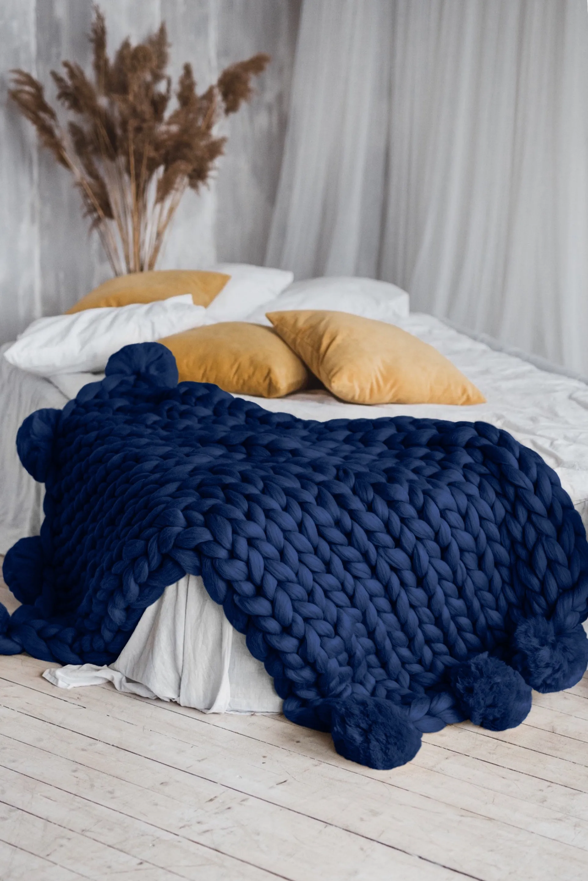 Pom pom blanket, large throw blanket