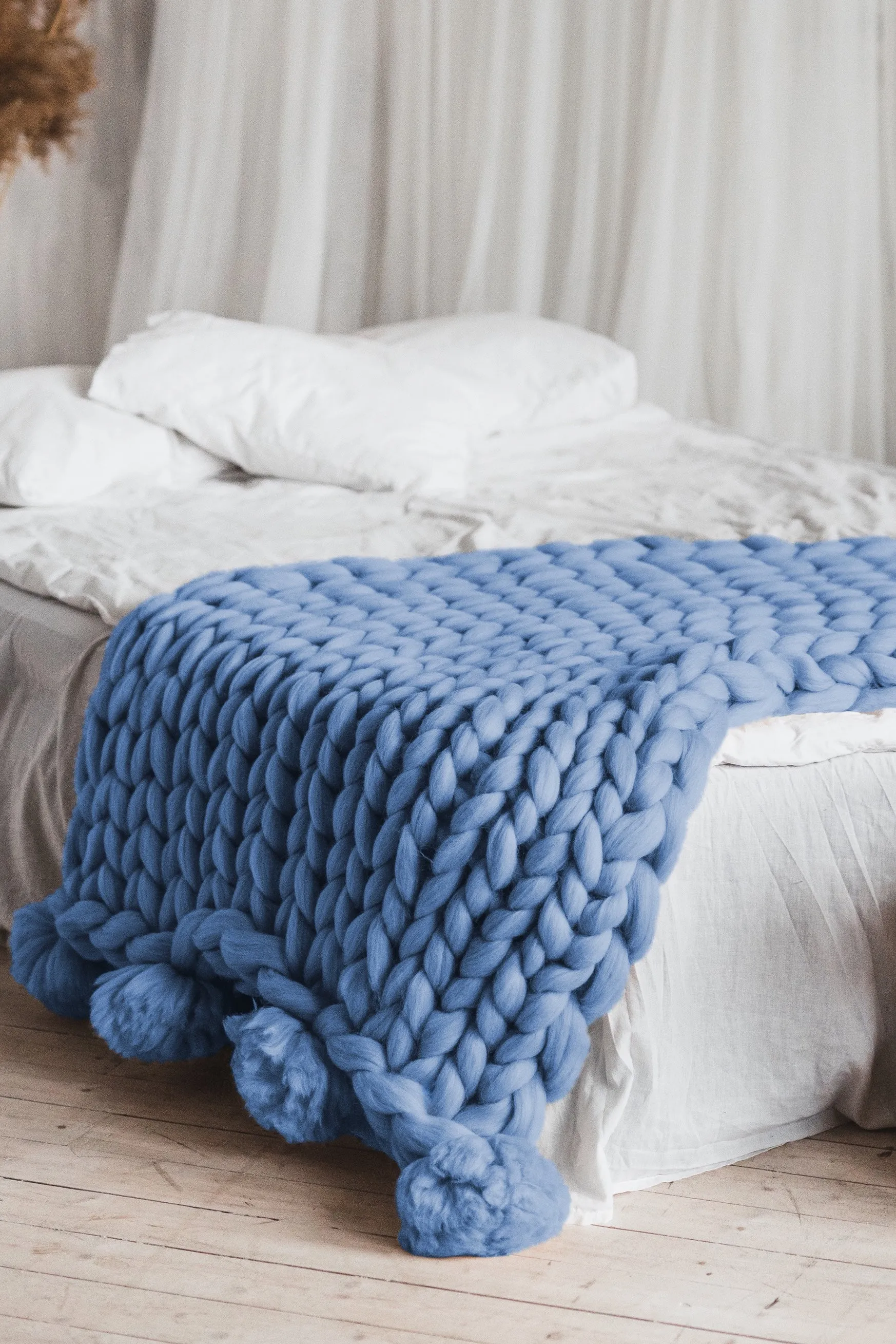 Pom pom blanket, large throw blanket