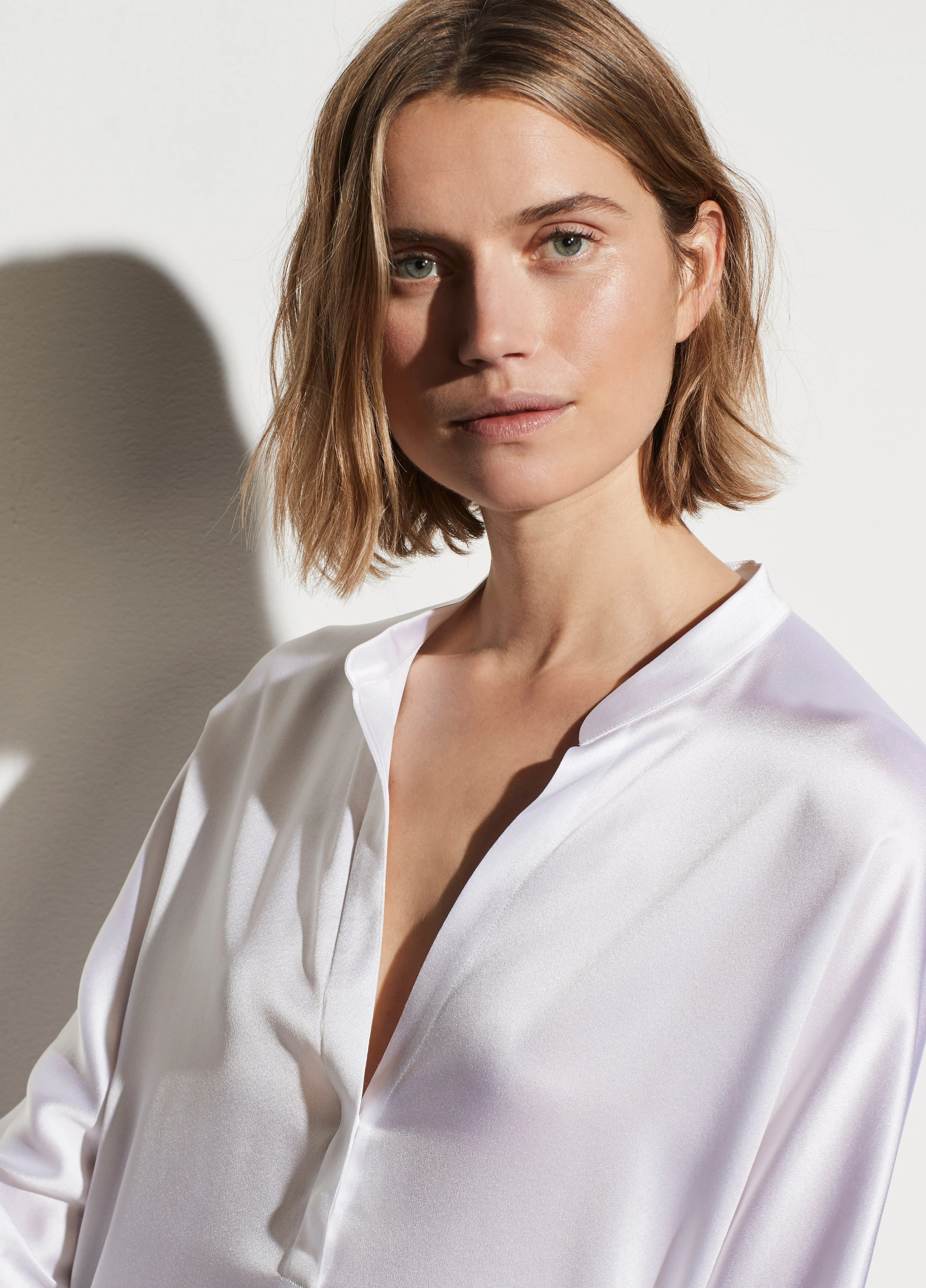 Satin Band Collar Blouse - Optic White