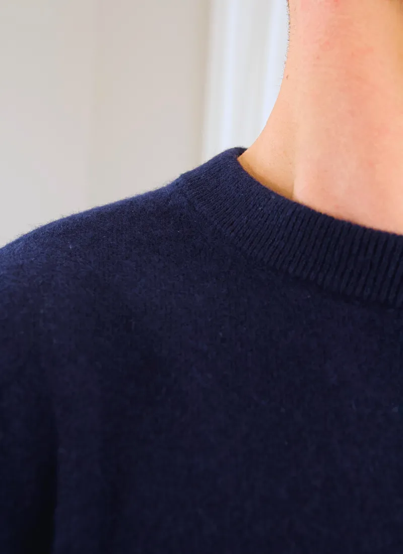 Soft Wool Fine Knit Sweater - Navy